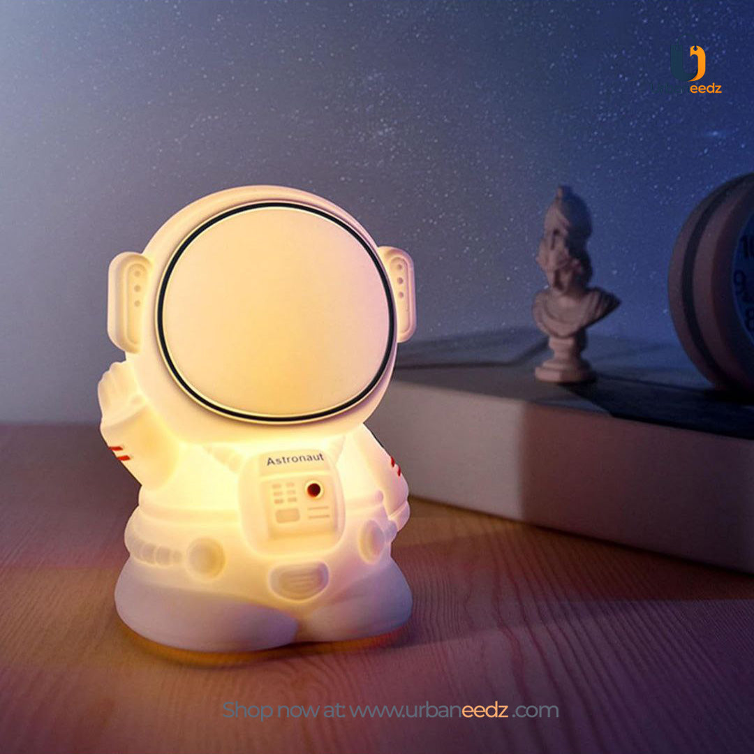 Astronaut Night Light Lamp